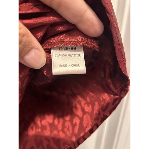 Jodifl Blouse Size Large Burgundy Satin Leopard Print V-Neck Babydoll  Tunic LS - Picture 3 of 4